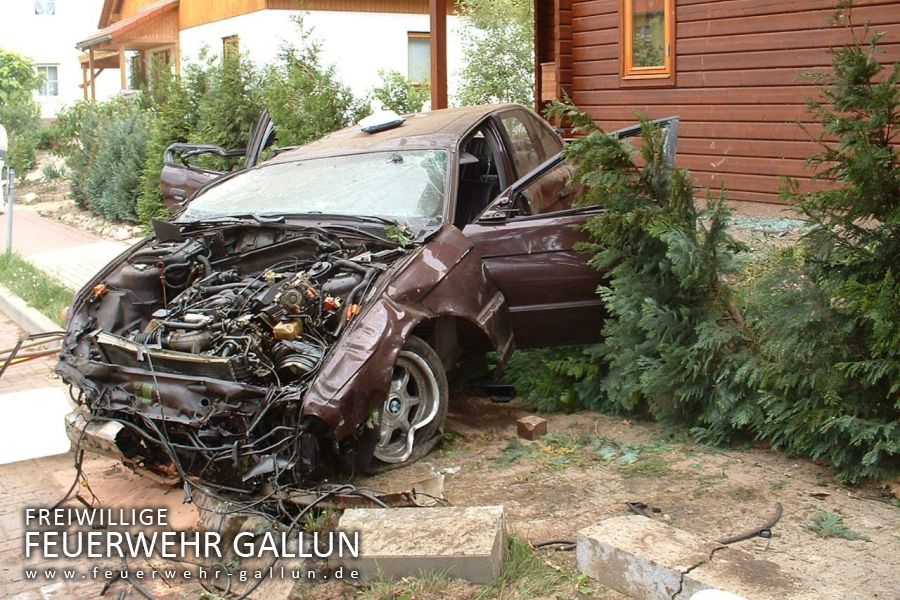 2003 - BMW im Tiefflug